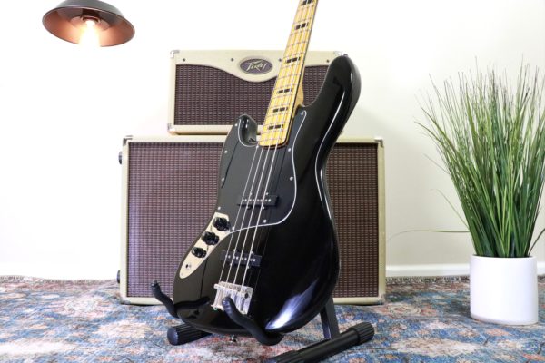 Squier - Classic Vibe '70s - Jazz Bass -Left Handed - Black - Never Owned - w/ Gig Bag Used – Mint - Image 5