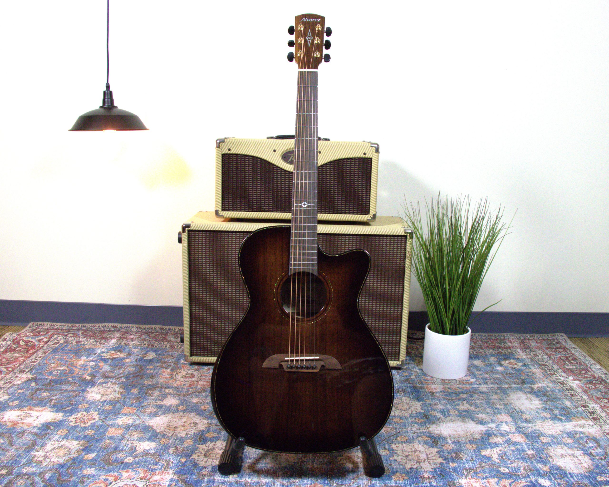 Alvarez Masterworks Elite 77 Grand Auditorium Acoustic electric Guitar Shadowburst w Hardshell