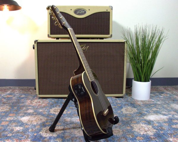 Fender - Grace Vanderwaal Signature - Ukulele - Natural Wood - w/Gigbag - Image 5